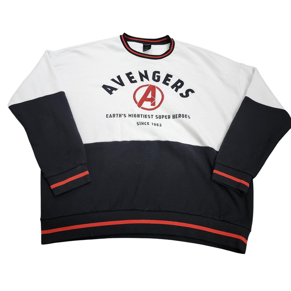 Marvel Sweatshirt Mens 2XL White Black Avengers Graphic Fleece Crewneck Pullover